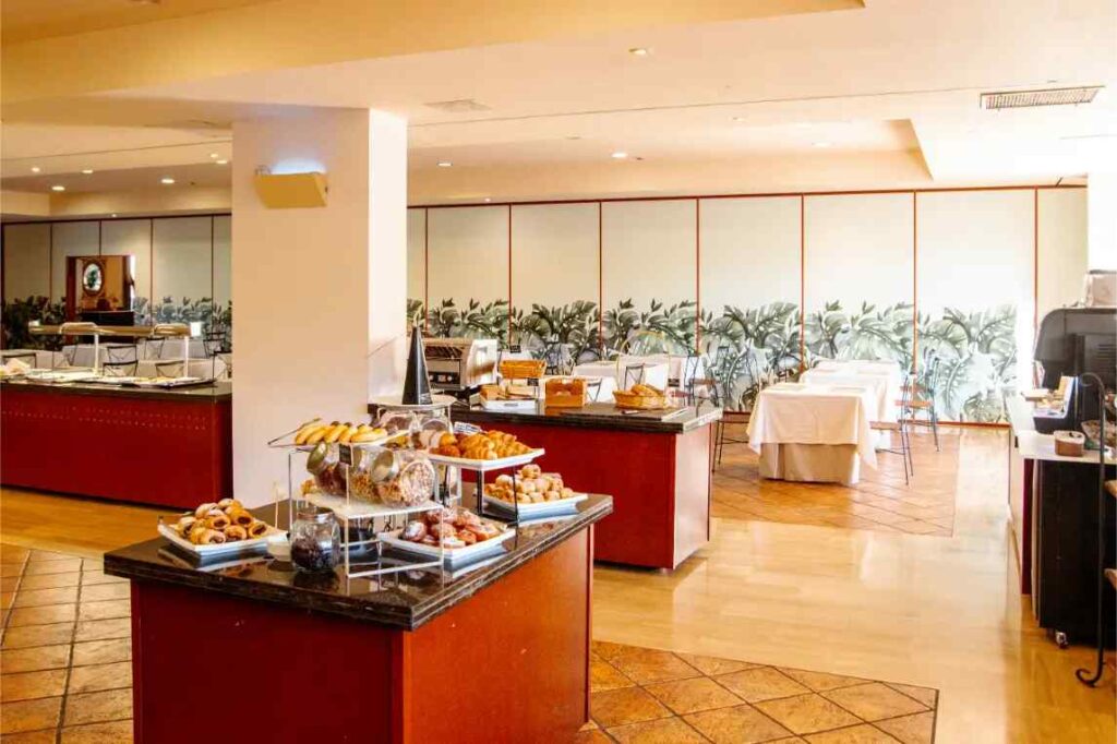 Restaurante termes montbrio hotel balneario tarragona ()